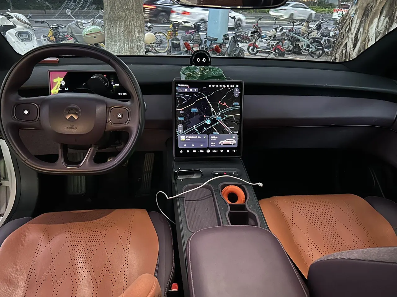NIO 2024 ET5T 75kWh Touring automatic 6
