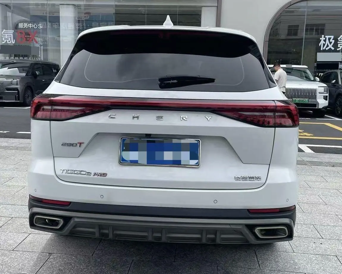 Chery 2024 Ruihu 8 PRO 1.6T 290T Champion Edition Two-Drive Peak Edition 5-seat Automatic Gear 4