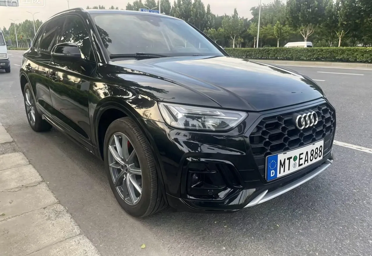 Audi 2022 Q5L 2.0TFSI 40TFSI luxury dynamic automatic 3