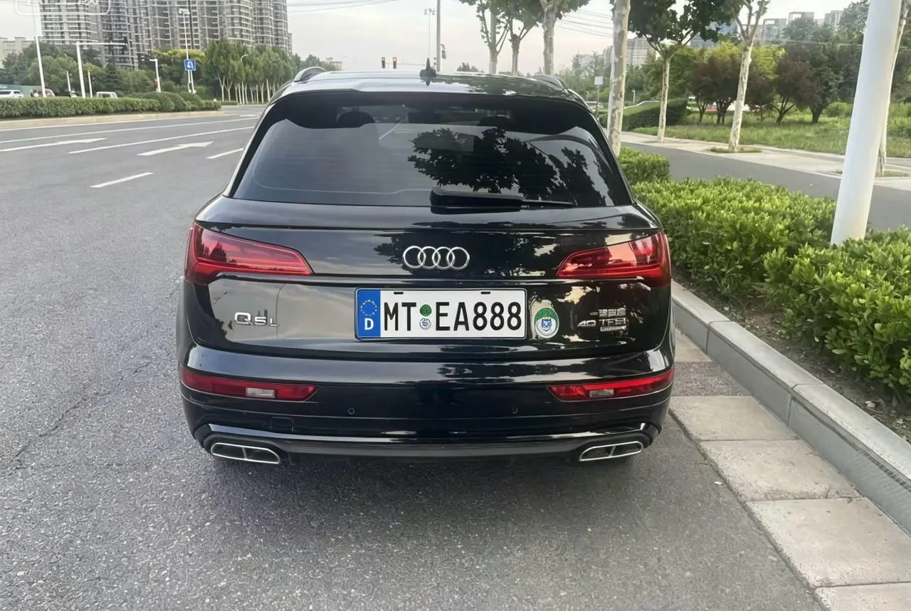 Audi 2022 Q5L 2.0TFSI 40TFSI luxury dynamic automatic 8