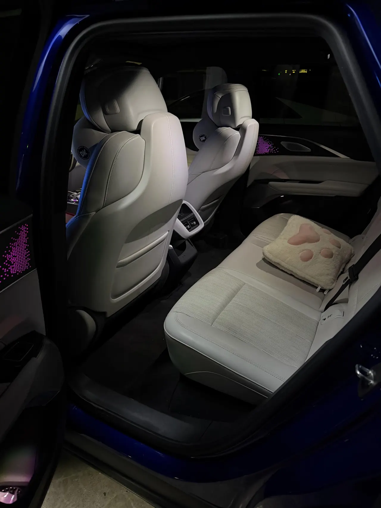 Cadillac 2022 LYRIQ (Sharp Song) Rear Drive Long Endurance Deluxe Edition Automatic Gear 3
