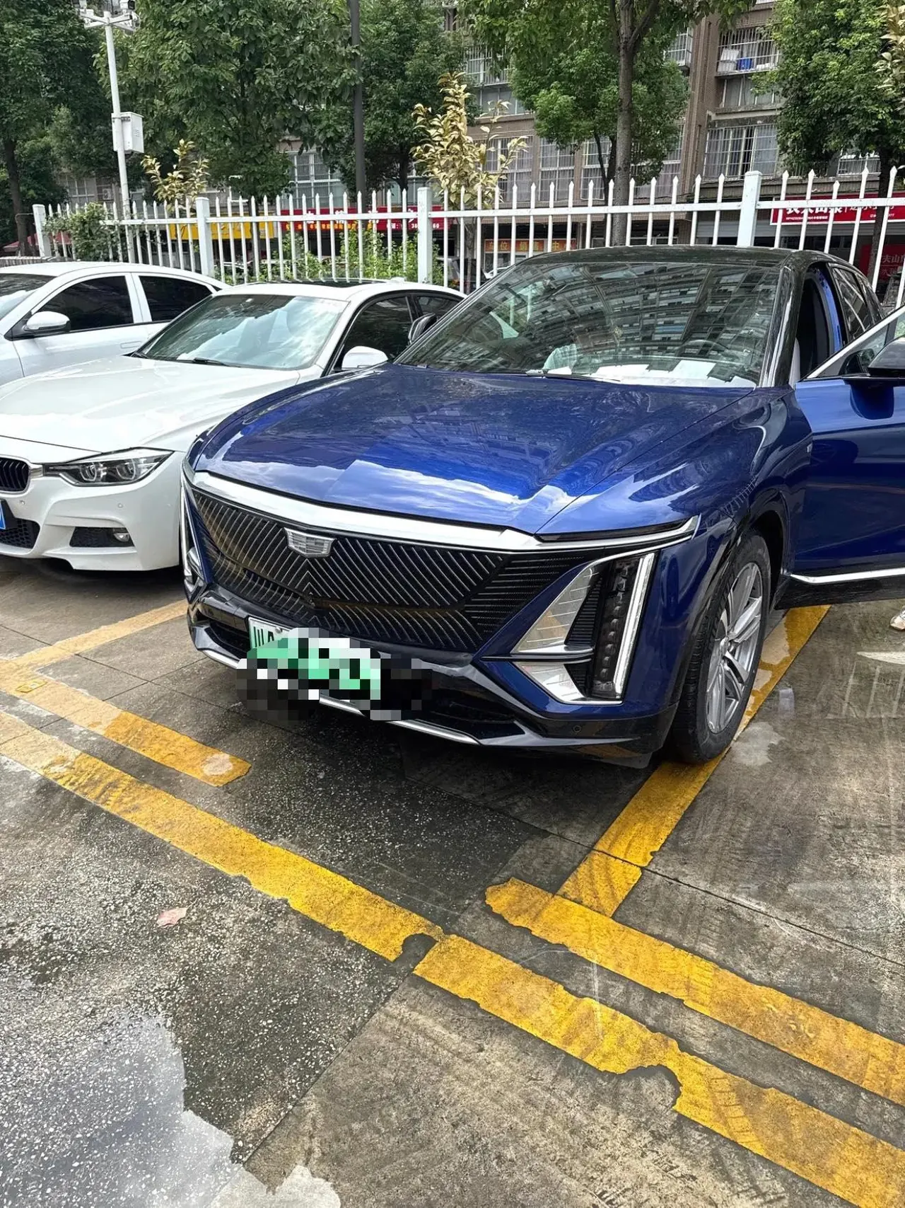 Cadillac 2022 LYRIQ (Sharp Song) Rear Drive Long Endurance Deluxe Edition Automatic Gear 5