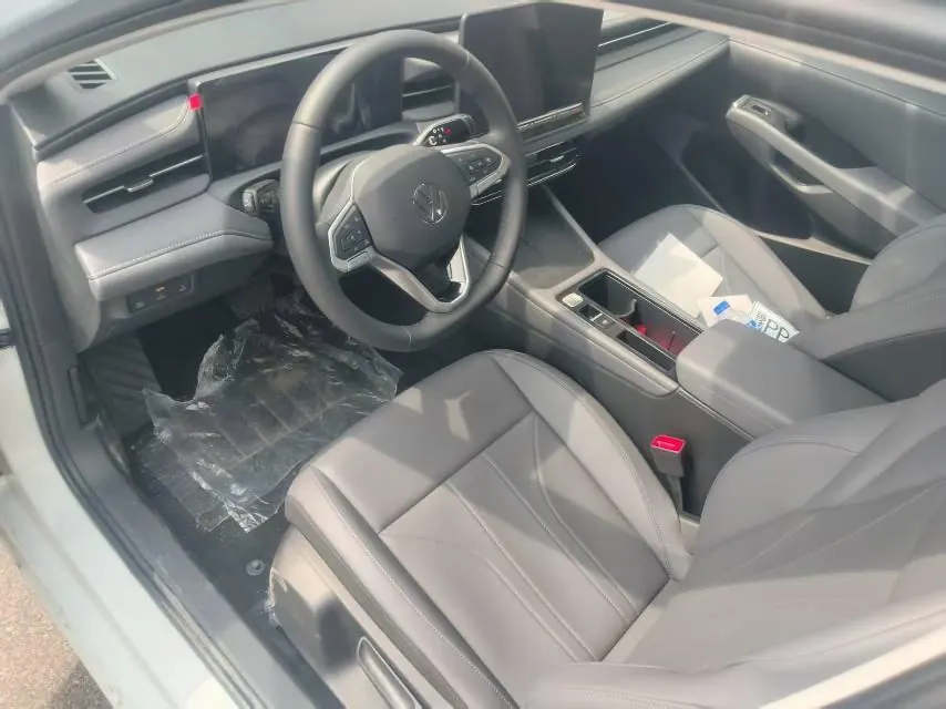 Volkswagen 2026 Lavida Pro 1.5 6 Million Edition Automatic Gear 2