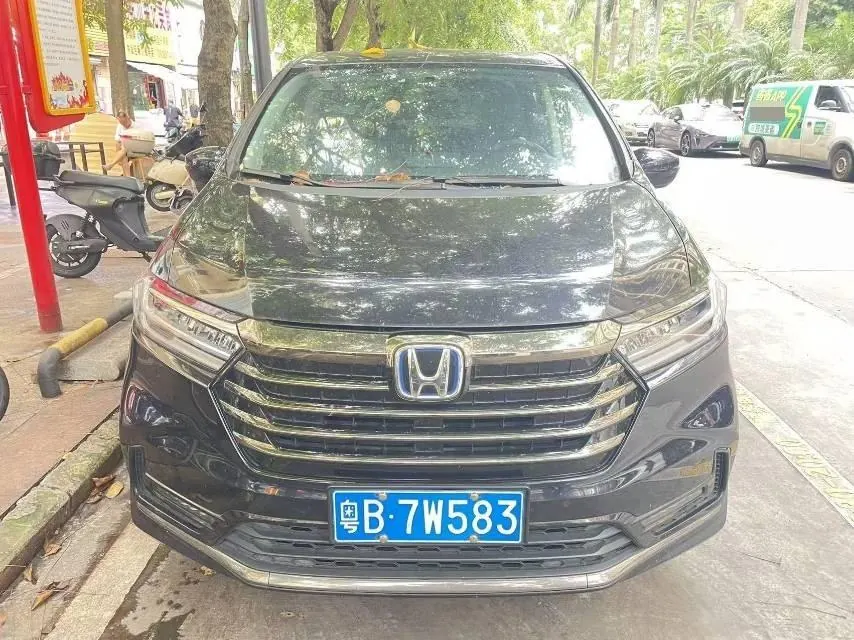 Honda 2022 Odyssey Hybrid 2.0 Stepless Sharp and Pleasant Edition Automatic Gear 2