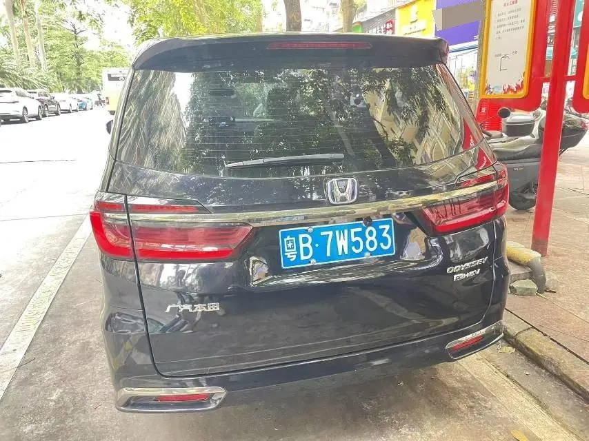 Honda 2022 Odyssey Hybrid 2.0 Stepless Sharp and Pleasant Edition Automatic Gear 5
