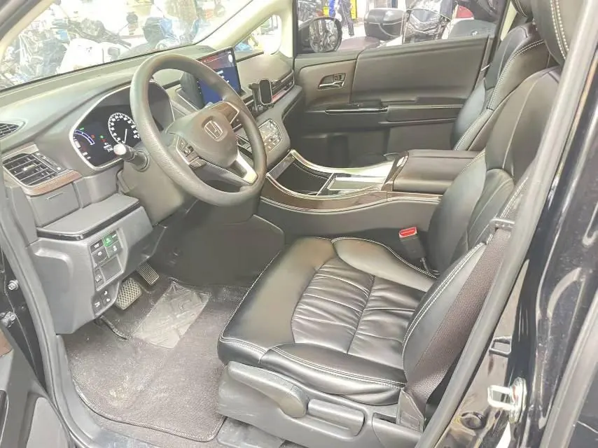 Honda 2022 Odyssey Hybrid 2.0 Stepless Sharp and Pleasant Edition Automatic Gear 7