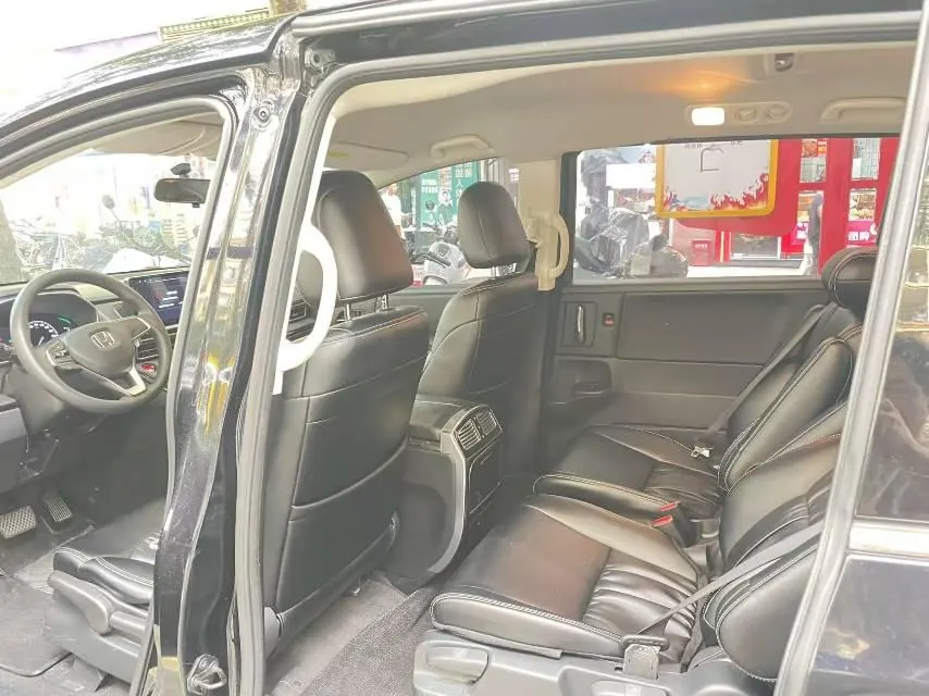 Honda 2022 Odyssey Hybrid 2.0 Stepless Sharp and Pleasant Edition Automatic Gear 8