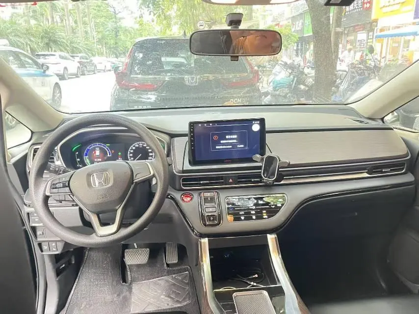 Honda 2022 Odyssey Hybrid 2.0 Stepless Sharp and Pleasant Edition Automatic Gear 9