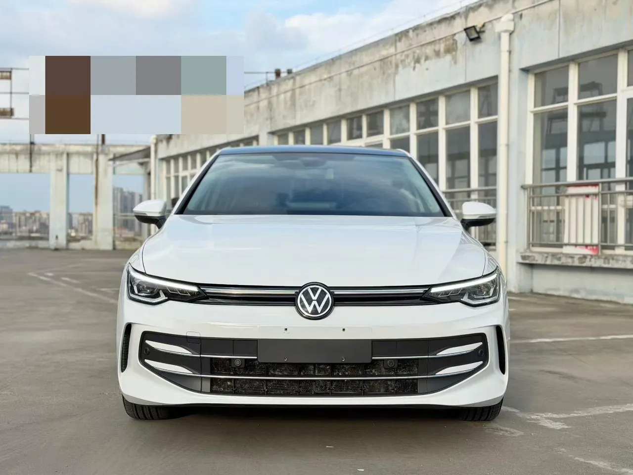 Volkswagen 2025 Golf 8 PRO 1.5TSI 300TSI Automatic 2