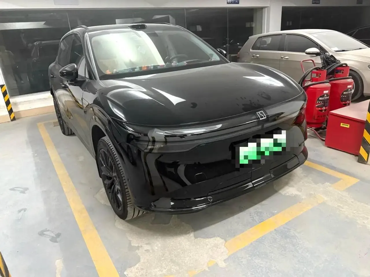 Zeekr 2025 Zeekr 7X 100kWh long endurance four-wheel drive intelligent driving version automatic transmission 2