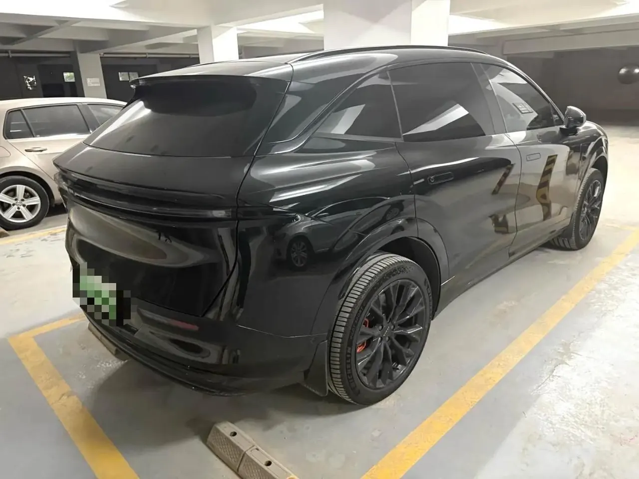 Zeekr 2025 Zeekr 7X 100kWh long endurance four-wheel drive intelligent driving version automatic transmission 3