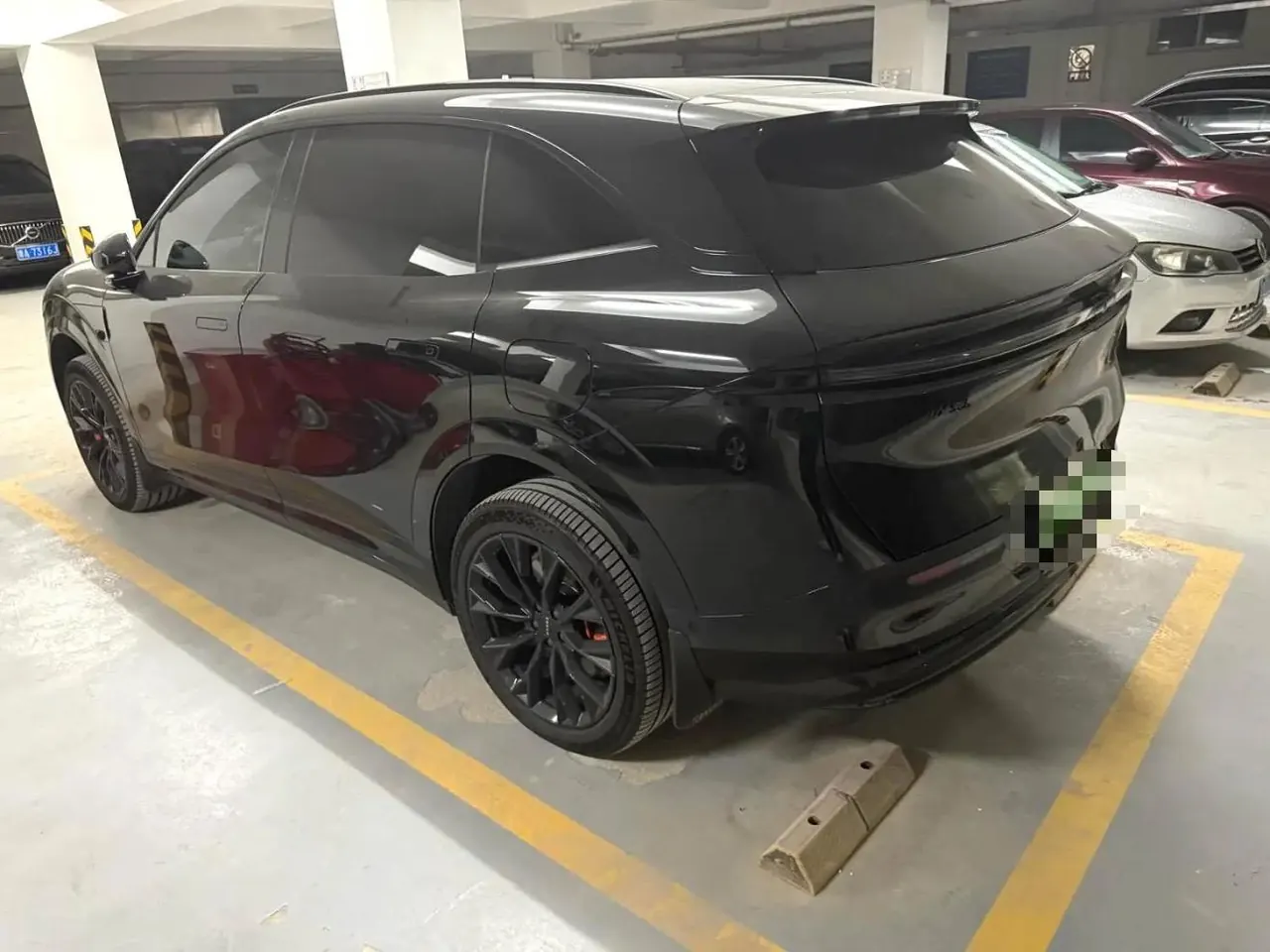 Zeekr 2025 Zeekr 7X 100kWh long endurance four-wheel drive intelligent driving version automatic transmission 4