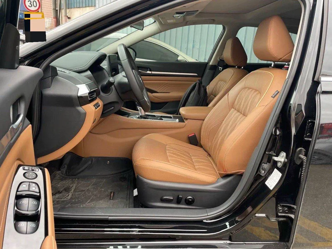 Nissan 2022 Teana 2.0 stepless XL-Upr premium version automatic gear 6