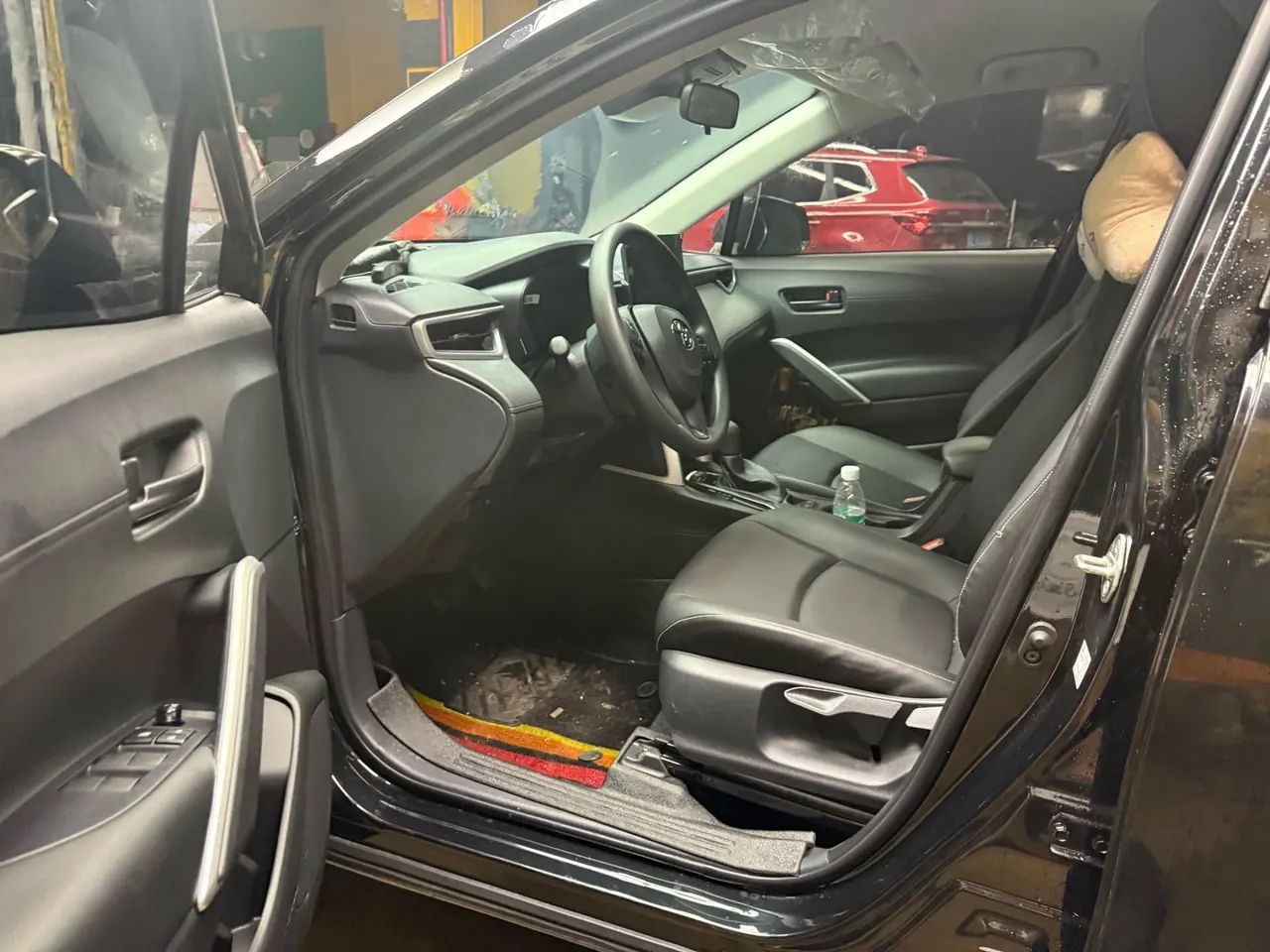 Toyota 2024 Corolla Cross 2.0 CVT Pioneer Edition, Automatic Transmission 4