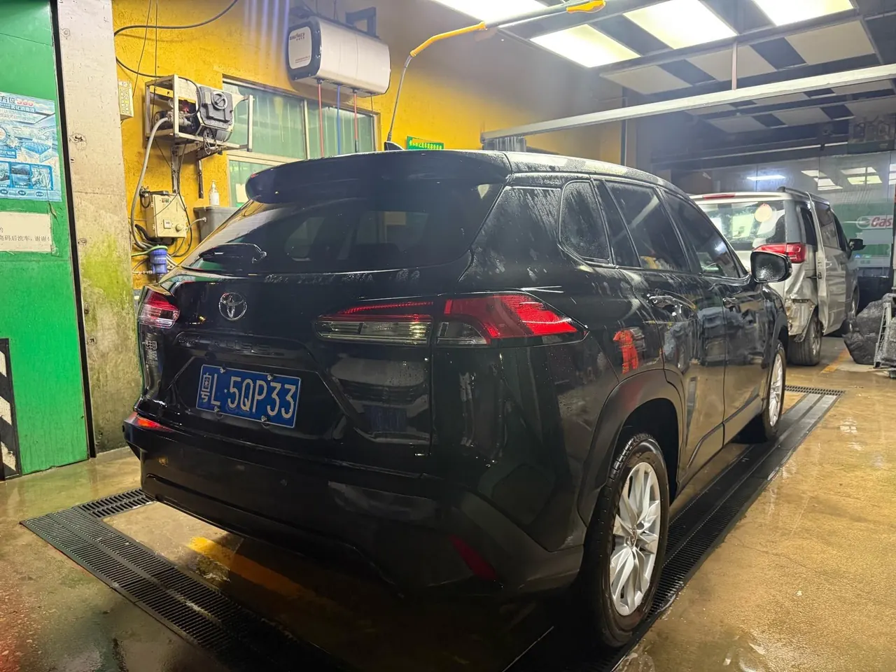 Toyota 2024 Corolla Cross 2.0 CVT Pioneer Edition, Automatic Transmission 9