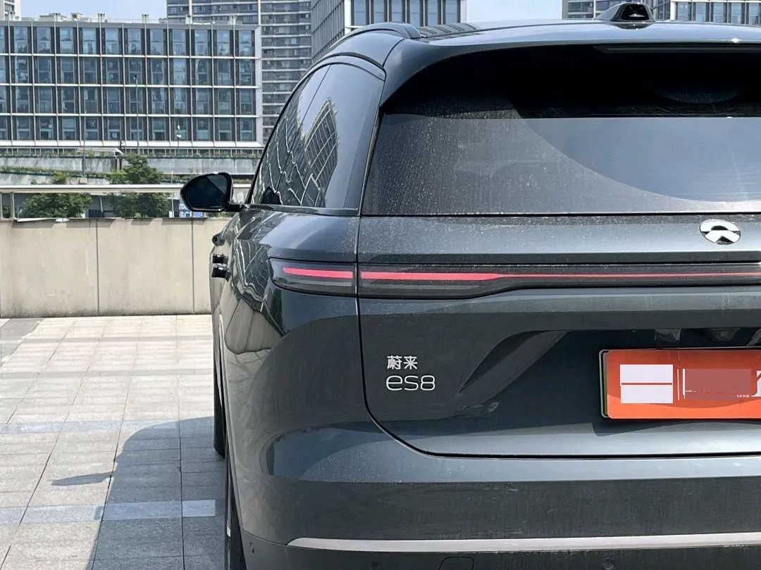 NIO 2023 ES8 75kWh automatic 10