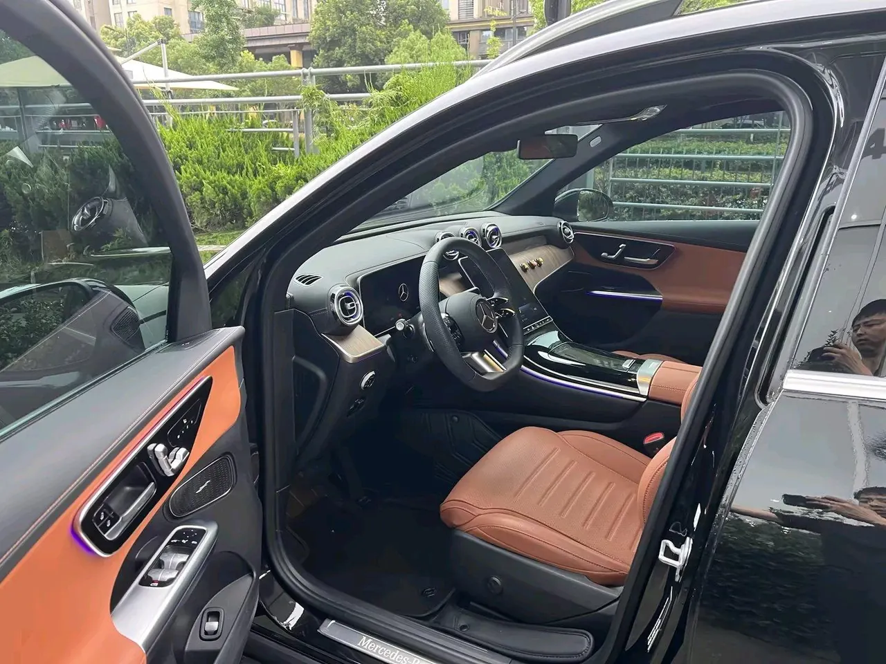 Mercedes Benz 2025 GLC 300 L 4MATIC 48V 2.0T dynamic 5-seat automatic gear 7