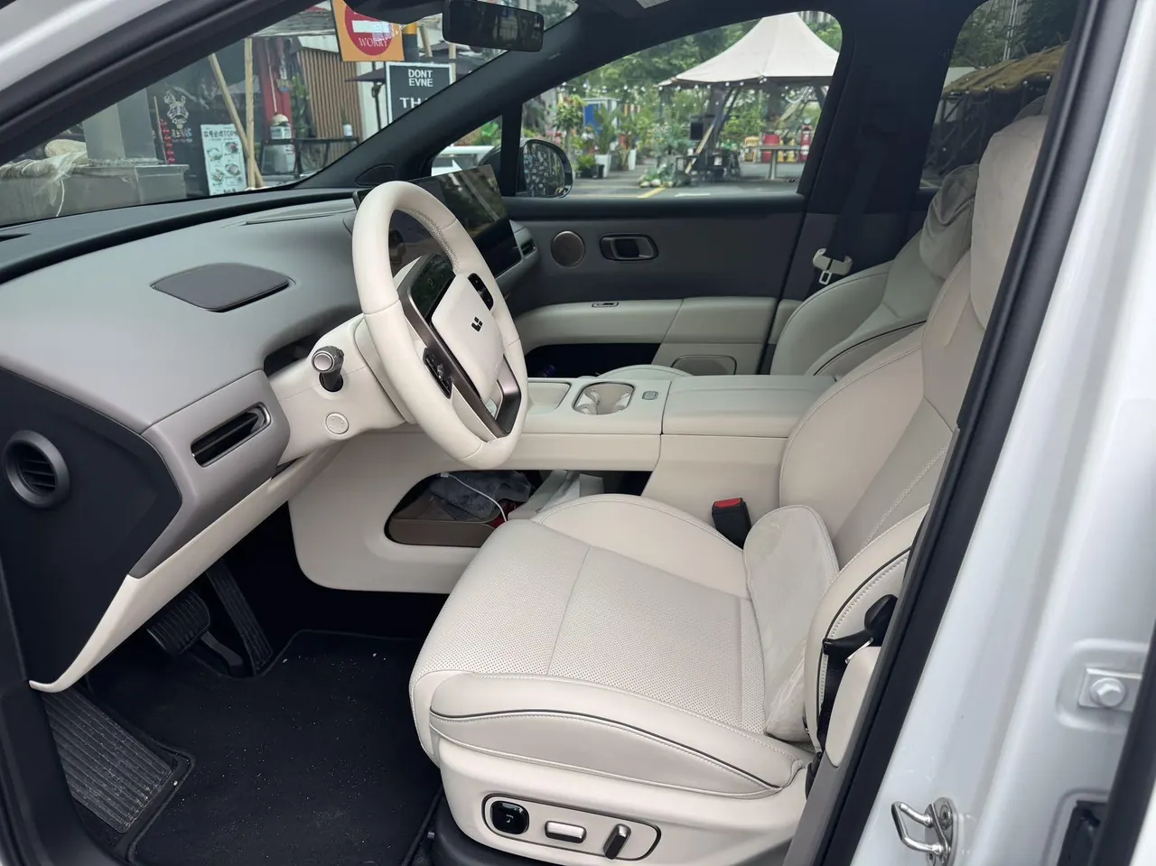 Li 2025 I 300.00g Drive Standard Edition Automatic Gear 4