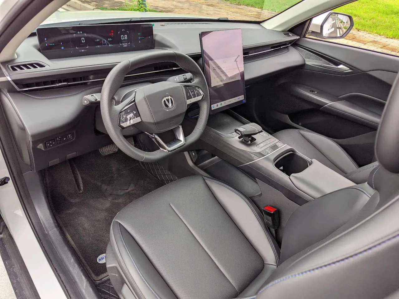 ChangAn 2024 Yidong 1.5TGDI Honorable Automatic Gear 9