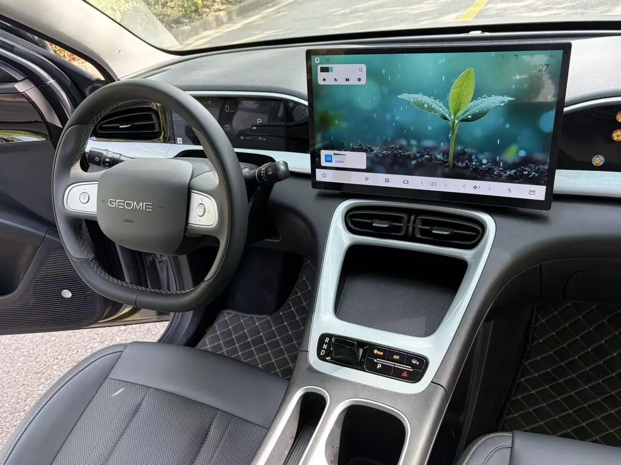 Geely 2025 Star Wish 310km Dream Edition Automatic Gear 10