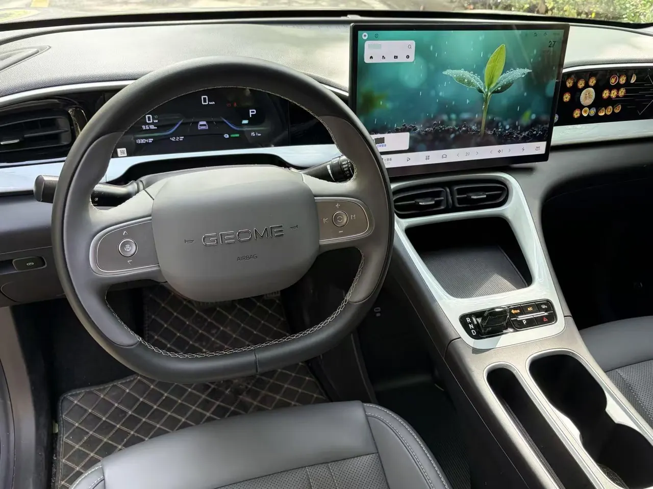 Geely 2025 Star Wish 310km Dream Edition Automatic Gear 9