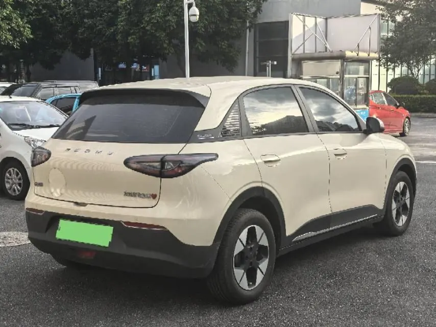 Geely 2025 Star Wish UP 410km Discovery Edition Automatic Gear 4