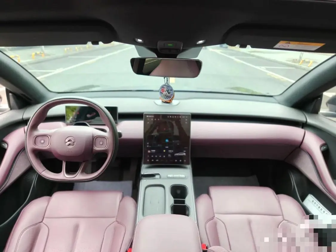 NIO 2024 ET5T 75kWh Touring automatic 7