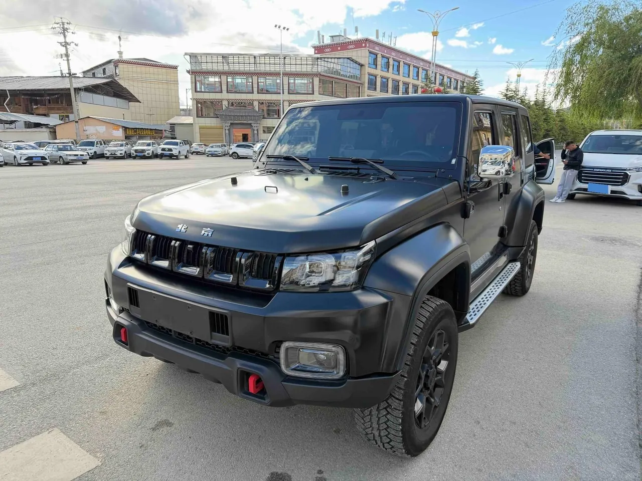 Beijing 2023 BJ40 2.0D Four-wheel Drive Blade Hero Edition Chivalrous Automatic Gear - View 1