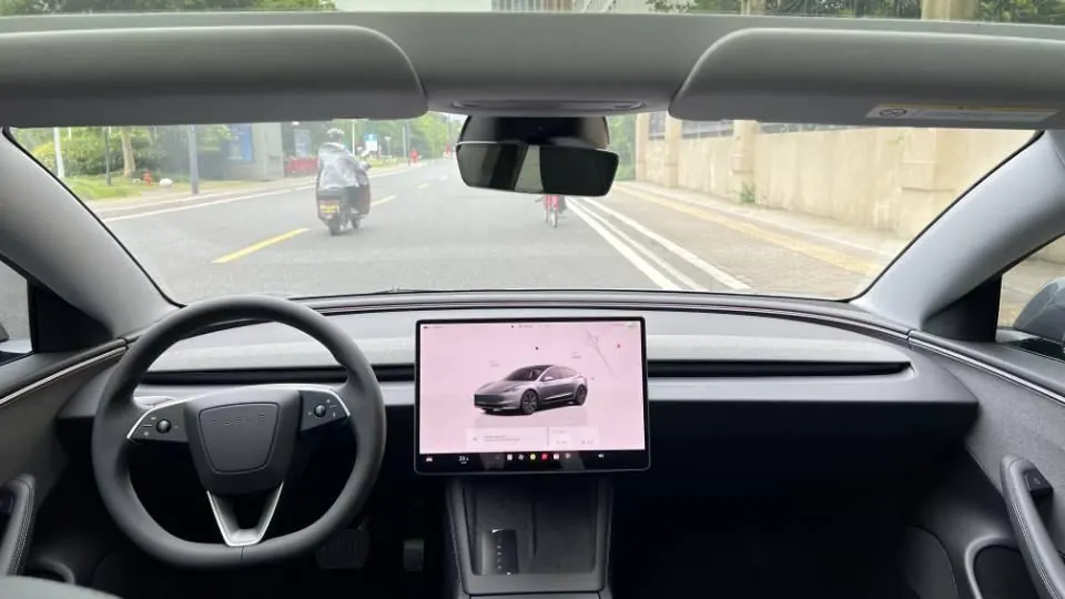 Tesla 2025 Model 3 Rear-Wheel-Drive Edition (facelift) Automatic Transmission 14