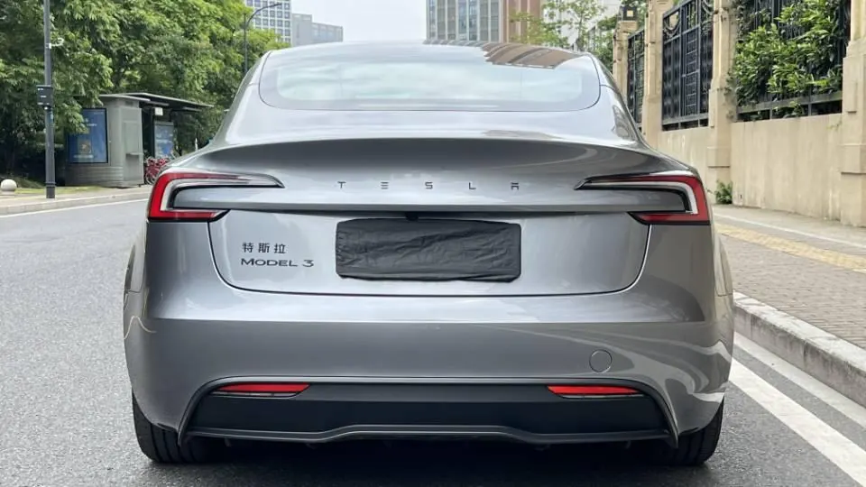 Tesla 2025 Model 3 Rear-Wheel-Drive Edition (facelift) Automatic Transmission 5