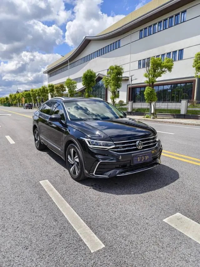 Volkswagen 2022 Tiguan X 2.0TSI 330TSI Two-Drive Ultimate Automatic Gear 3
