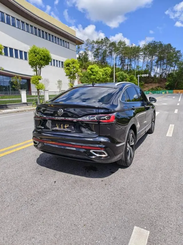 Volkswagen 2022 Tiguan X 2.0TSI 330TSI Two-Drive Ultimate Automatic Gear 7