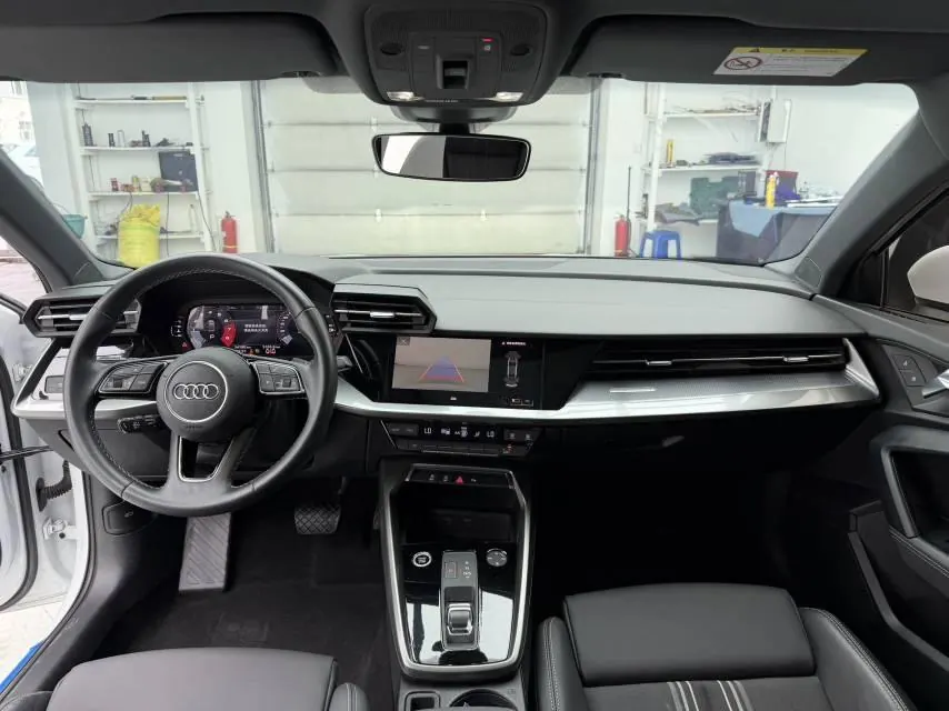 Audi 2023 A3L Limousine 1.4TFSI 35TFSI Fashion Sport Version Automatic Transmission 4
