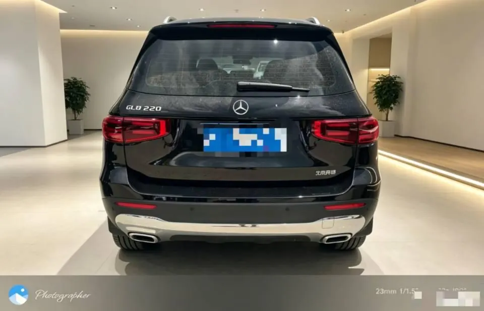 Mercedes Benz 2024 GLB 220 48V 2.0T Dynamic Automatic 4