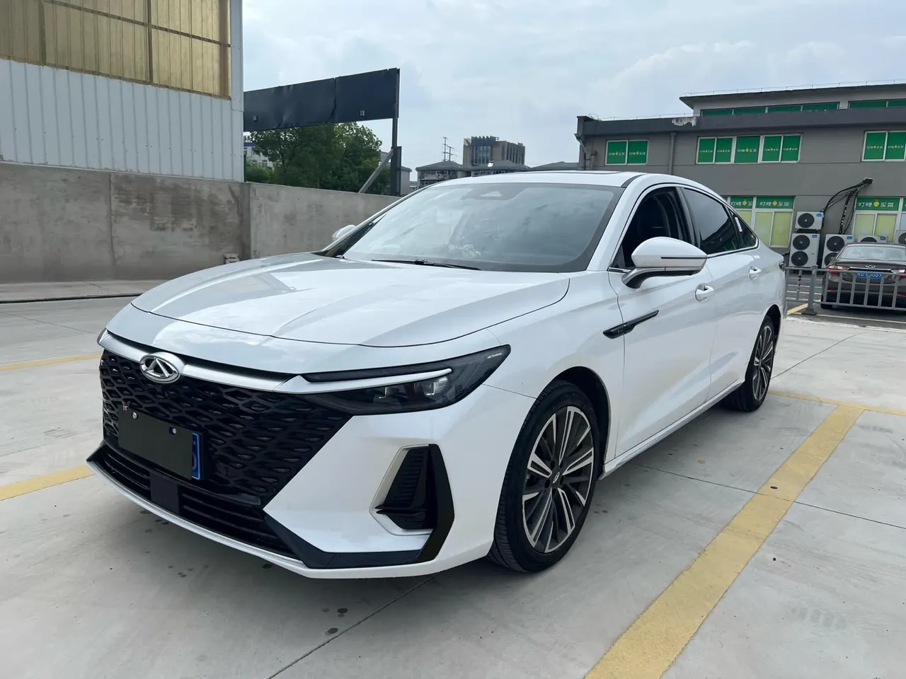Chery 2024 Erez 8 1.6T Automatic Gear - View 1