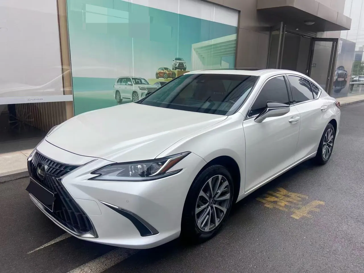 Lexus ES (Imported) 2023 ES200 2.0 Stepless Premium Edition Automatic Gear - View 1