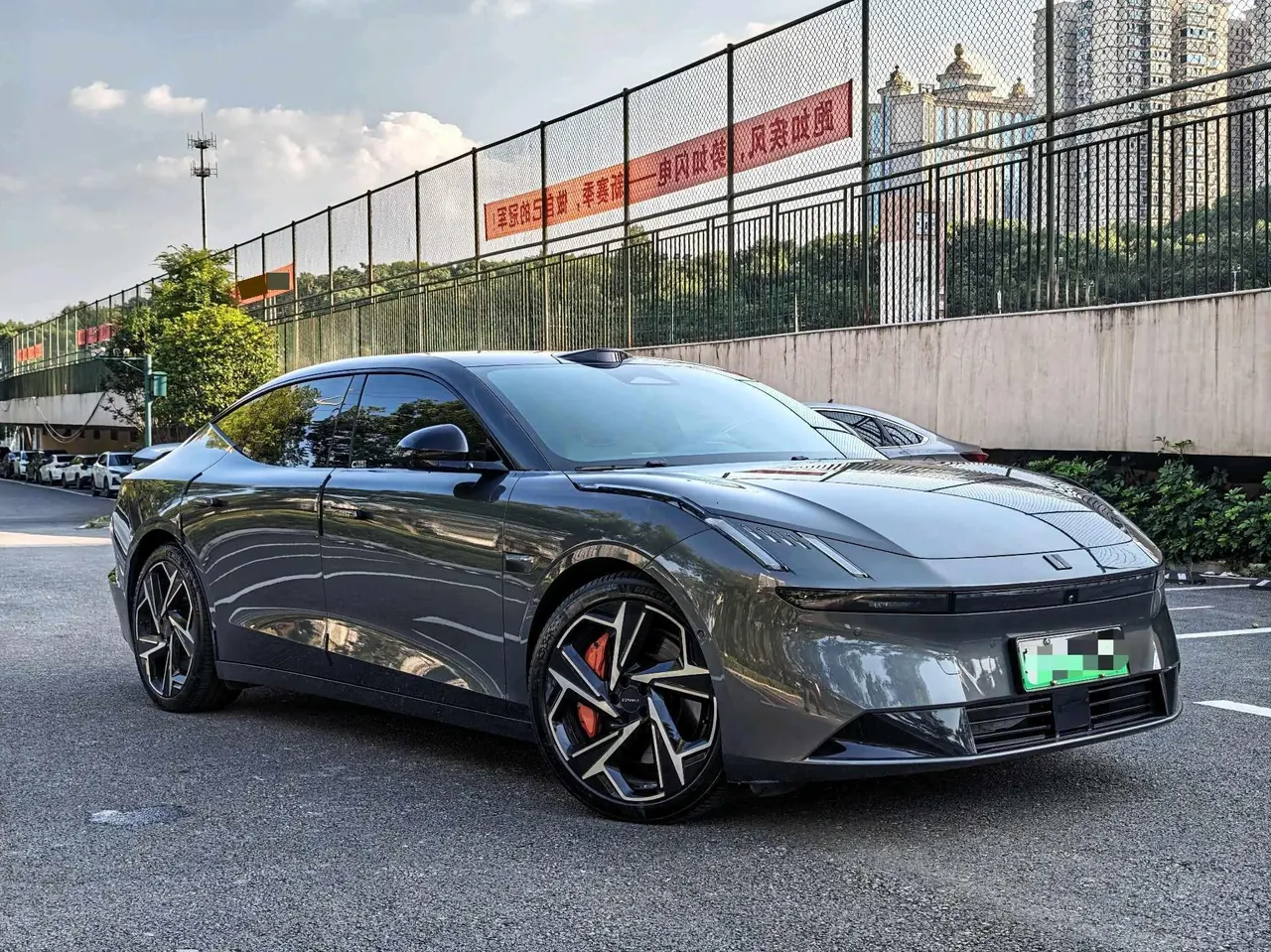 LYNK&amp;CO 2024 LYNK&amp;CO Z10 95kWh 702km four-wheel drive intelligent driving Ultra automatic gear 4
