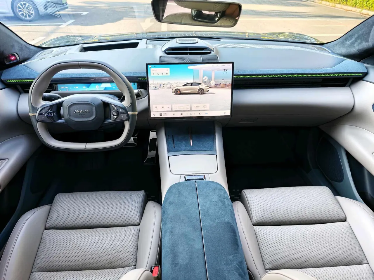 LYNK&amp;CO 2024 LYNK&amp;CO Z10 95kWh 702km four-wheel drive intelligent driving Ultra automatic gear 7