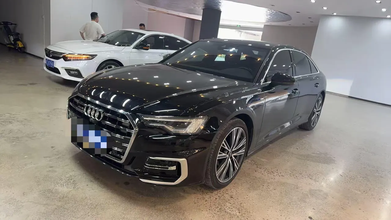 Audi 2023 A6L 2.0TFSI 45TFSI Quattro Selected Dynamic (Modified) Automatic Gear - View 1