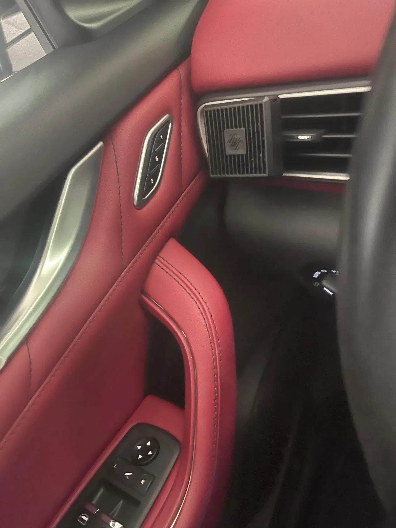 Maserati Levante (Imported) 2022 Levante 48V 2.0T GT Sharp Edition Automatic Gear 6