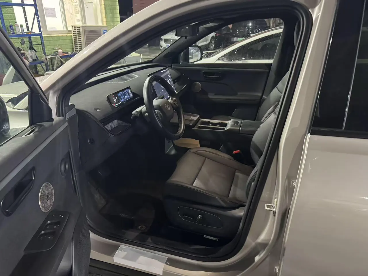 Toyota 2026 Platinum Intelligence 3X 520 Pro Laser Radar Edition Automatic Gear 2