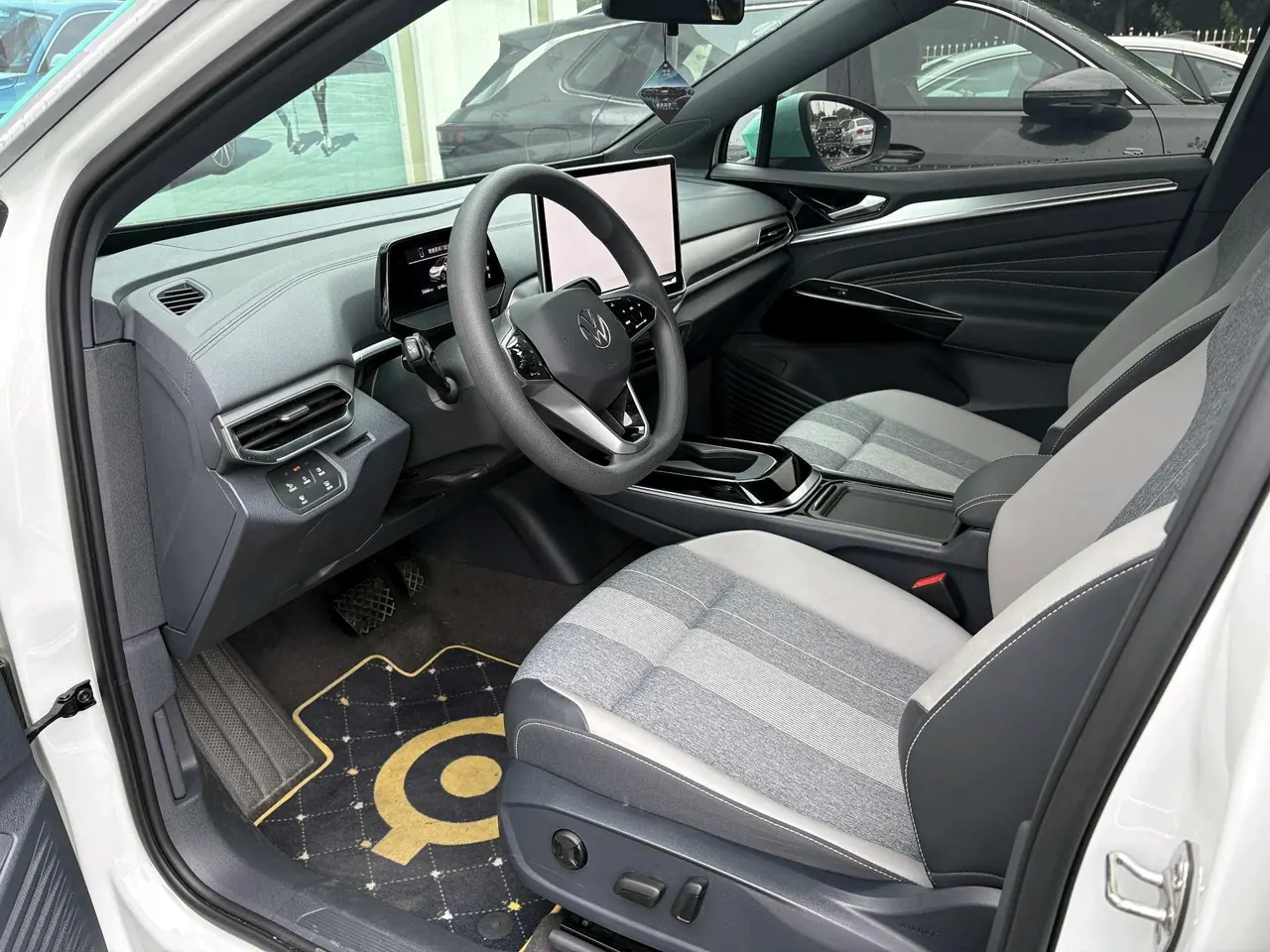 Volkswagen 2026 ID. 4 CROZZ Exclusive PURE Automatic 2