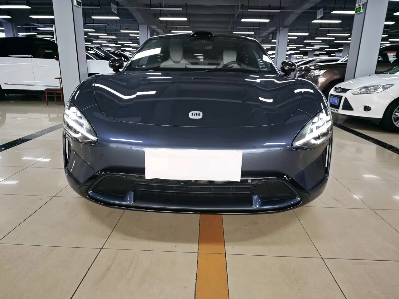 MI 2024 SU 7 750km Four-wheel Drive Max Founding Edition Automatic Gear 2