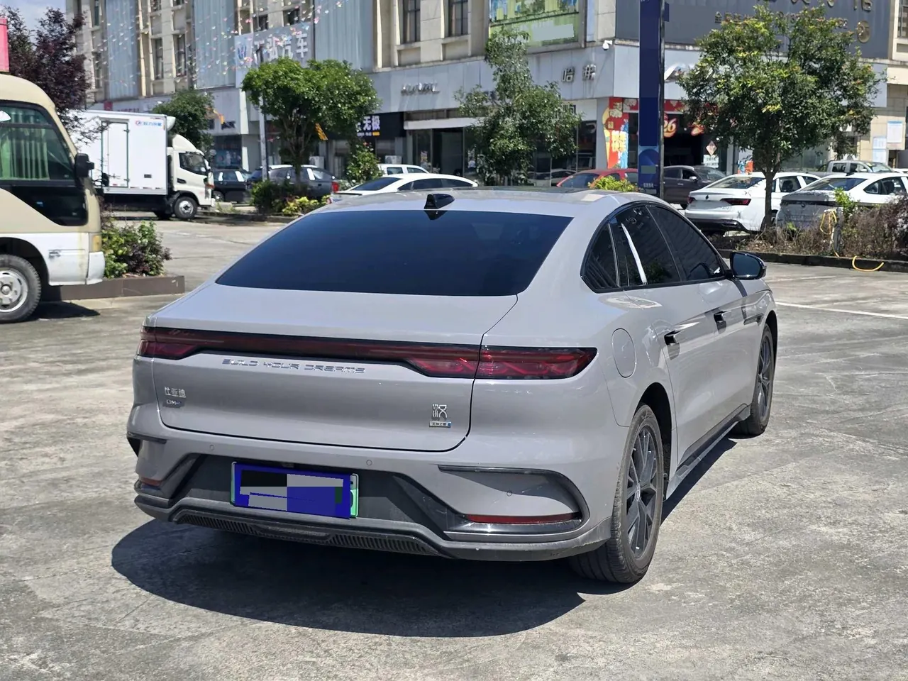 BYD 2025 Chinese DM-i 1.5T stepless smart driving version 125KM elite automatic gear 6