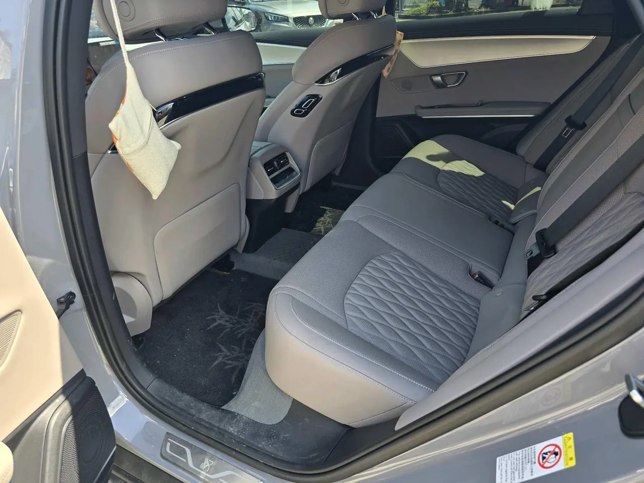 BYD 2025 Chinese DM-i 1.5T stepless smart driving version 125KM elite automatic gear 8