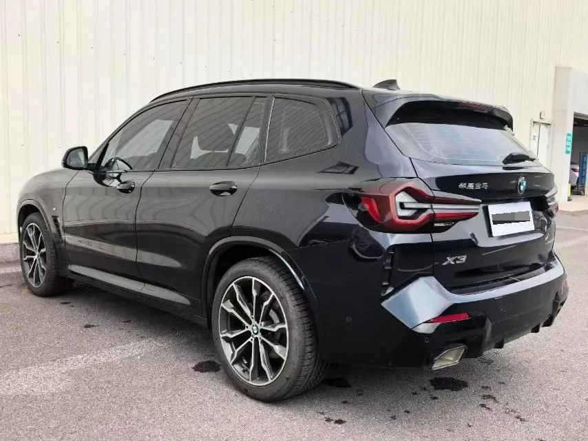 BMW 2023 X3 xDrive30i 2.0T Leading M Obsidian Night Suit Automatic Gear 9