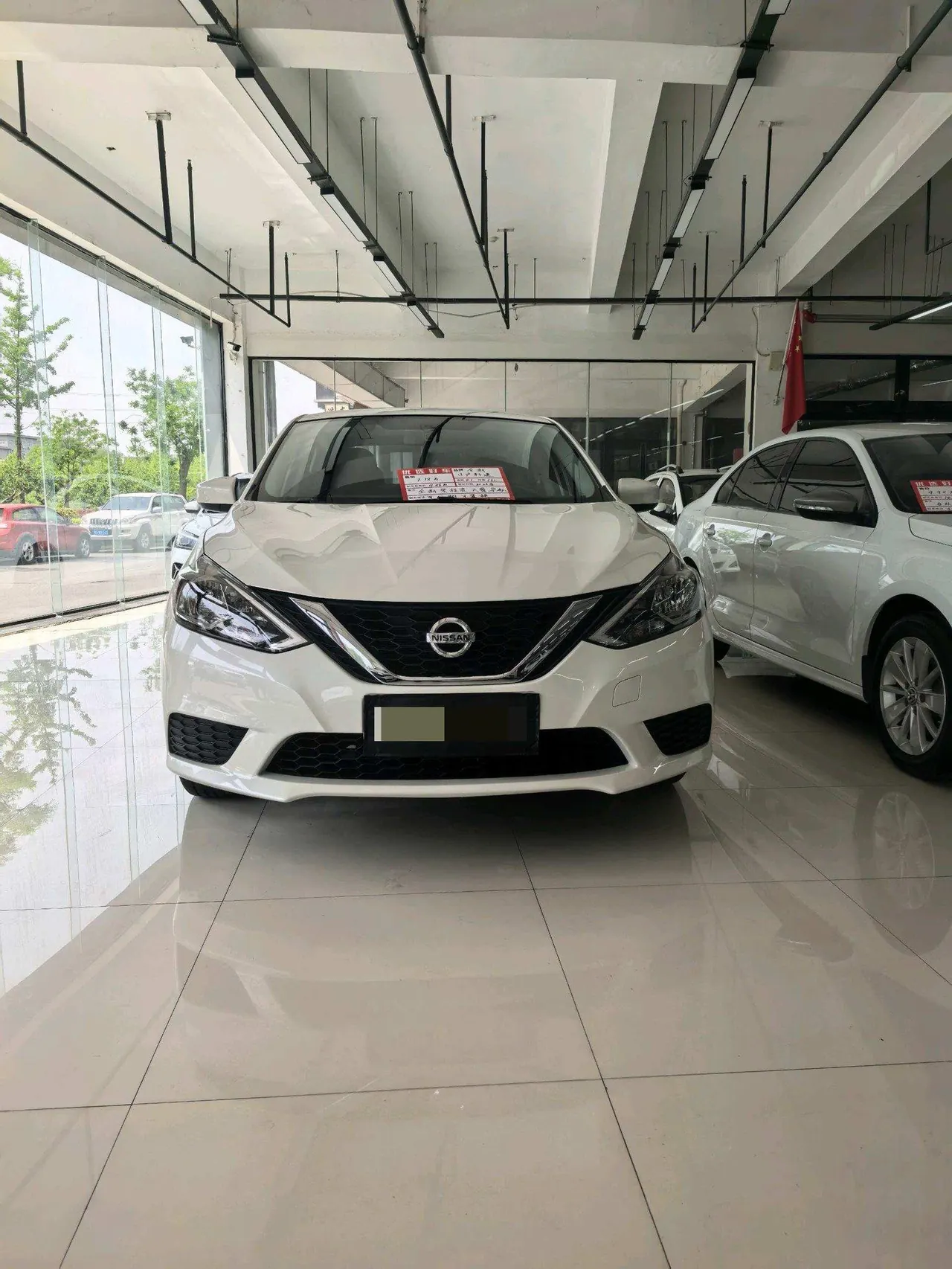 Nissan 2026 Sylphy Classic 1.6 Stepless XE Comfortable Sunroof Edition Automatic Gear 2