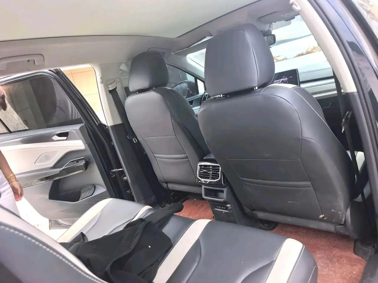 Volkswagen 2022 ID. 6 CROZZ Long Endurance PRO Edition Automatic Transmission 3