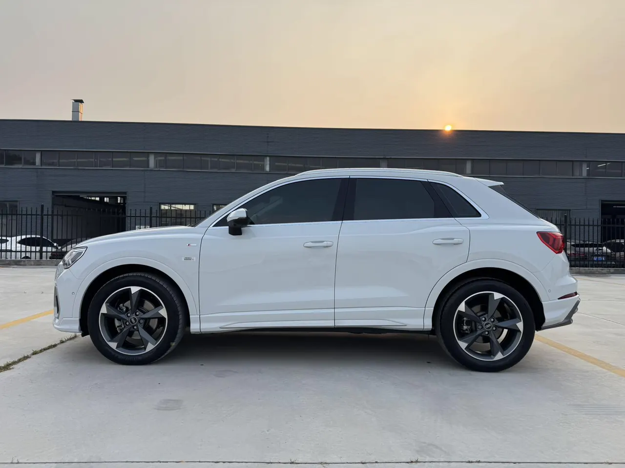 Audi 2022 Q3 1.4TFSI 35TFSI Fashion Dynamic Automatic 4