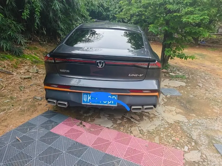ChangAn 2024 UNI-V 1.5T Prestige Automatic 6